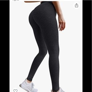 NWOT High Waist Tummy Control Booty Bubble Hip Lifting Workout Running Tights